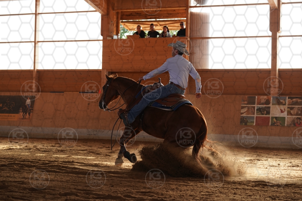 s_A9_01851.jpg